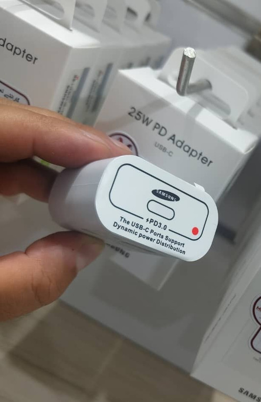 َشارژر 25 وات 100 درصد اصلی NFC دار سوپر فست گارانتی شرکتی +کابل+شناسنامه دار{پک سولوم}