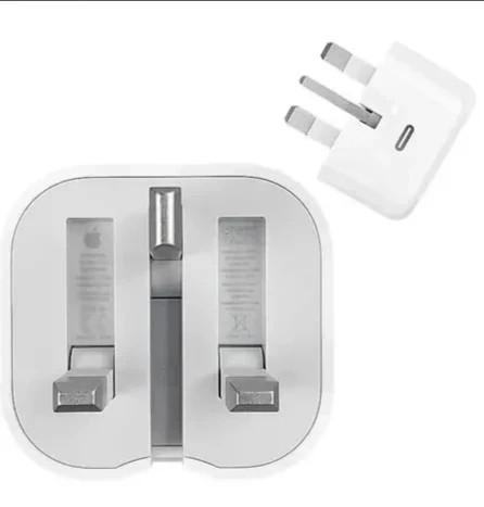 شارژر ۲۰ وات سه پین آیفون اصل(همراه با کابل لایتنینگهدیه)به شرط تست با دستگاه Jc + یکسال گارانتی شرکتی
