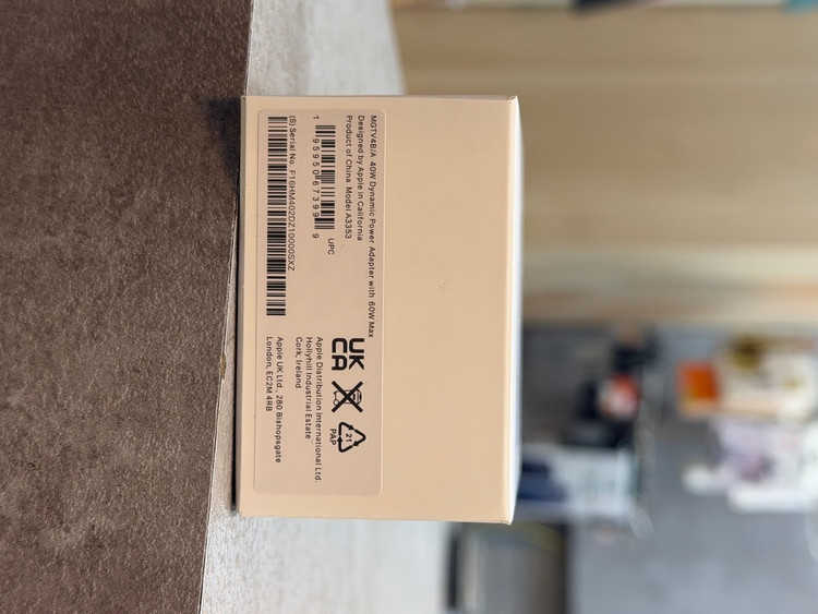 شارژر اپل توان 40 وات سه پین{مناسب ایفون های سری 17 }100 درصد اصلی گارانتی شرکتی +تست اصالت با دستگاه