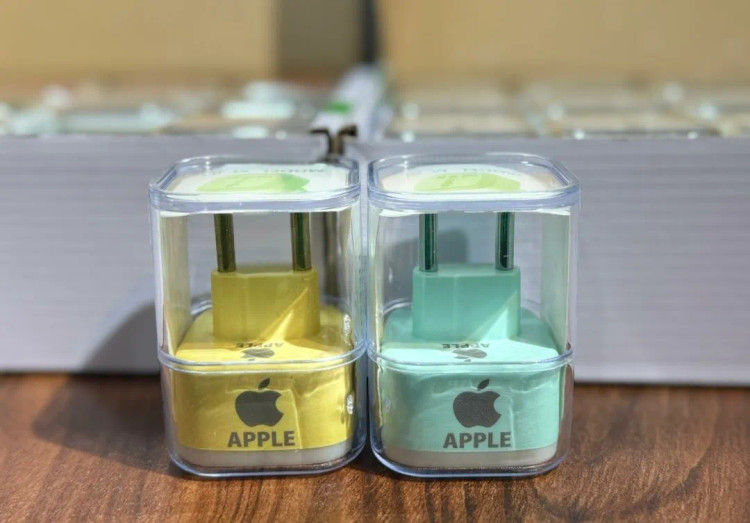 شارژر سامسونگ مدل EP-TA845 توان 45 وات سه پین همراه کابل